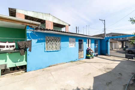 Casa à venda com 200m², 2 quartos e 6 vagasQuintal