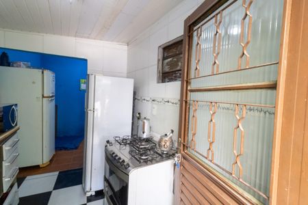 Cozinha de casa à venda com 2 quartos, 200m² em Restinga, Porto Alegre