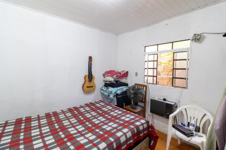 Casa à venda com 200m², 2 quartos e 6 vagasQuarto 1