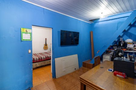 Sala de casa à venda com 2 quartos, 200m² em Restinga, Porto Alegre