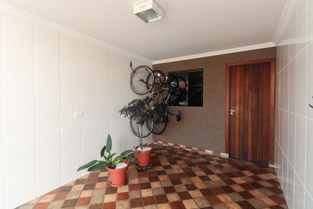 Casa à venda com 170m², 3 quartos e 2 vagas Casa à venda com 170m², 3 quartos e 2 vagasQuintal