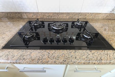 Casa à venda com 170m², 3 quartos e 2 vagas Casa à venda com 170m², 3 quartos e 2 vagasCozinha