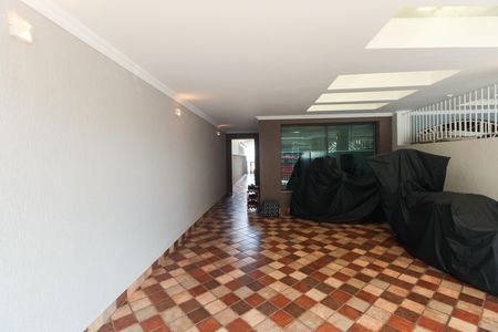 Casa à venda com 170m², 3 quartos e 2 vagas Casa à venda com 170m², 3 quartos e 2 vagasGaragem