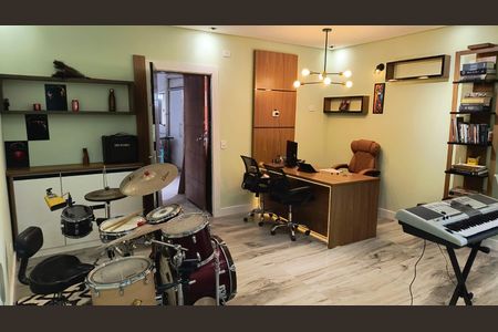 Casa à venda com 375m², 4 quartos e 3 vagasQuarto