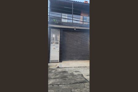 Casa à venda com 375m², 4 quartos e 3 vagasFachada