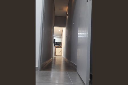 Casa à venda com 375m², 4 quartos e 3 vagasCorredor
