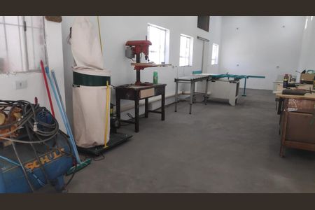 Casa à venda com 375m², 4 quartos e 3 vagasGaragem
