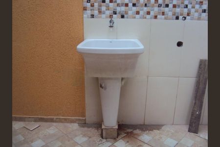 Casa à venda com 2 quartos, 100m² em Cidade Dutra, São Paulo