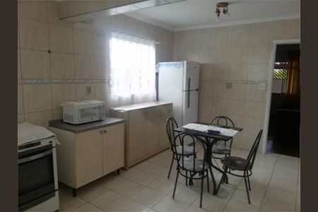 Casa à venda com 2 quartos, 100m² em Parque Alto do Rio Bonito, São Paulo