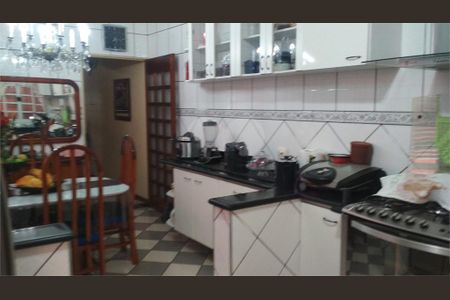 Casa à venda com 125m², 3 quartos e 2 vagas