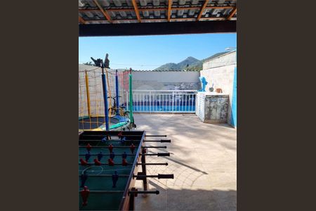 Casa à venda com 2 quartos, 100m² em Jardim Sulacap, Rio de Janeiro