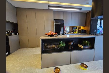 Apartamento à venda com 105m², 2 quartos e 2 vagasCozinha