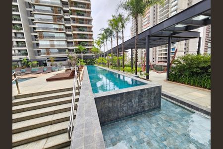 Apartamento à venda com 105m², 2 quartos e 2 vagasÁrea comum - Piscina