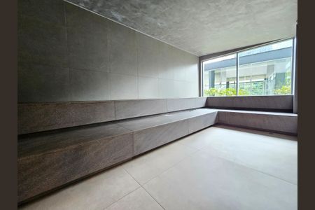 Apartamento à venda com 105m², 2 quartos e 2 vagasSaúna