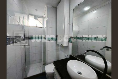 Apartamento à venda com 57m², 3 quartos e 1 vaga