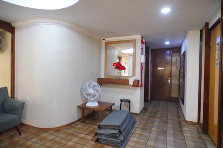 Apartamento à venda com 42m², 2 quartos e sem vagaHall de entrada