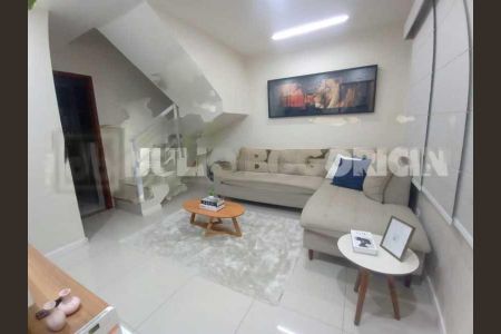 Casa à venda com 2 quartos, 134m² em Vila Valqueire, Rio de Janeiro