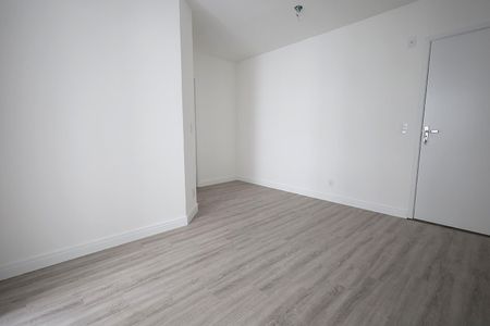 Sala de apartamento à venda com 1 quarto, 39m² em Vila Sao Pedro, Santo André