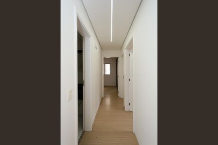 Apartamento para alugar com 70m², 3 quartos e 1 vagacorredor