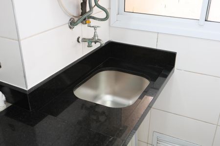 Apartamento para alugar com 70m², 3 quartos e 1 vagaÁrea de Serviço