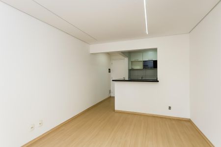 Apartamento para alugar com 70m², 3 quartos e 1 vagasala 