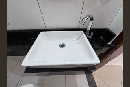 Casa para alugar com 200m², 4 quartos e 3 vagasLavabo