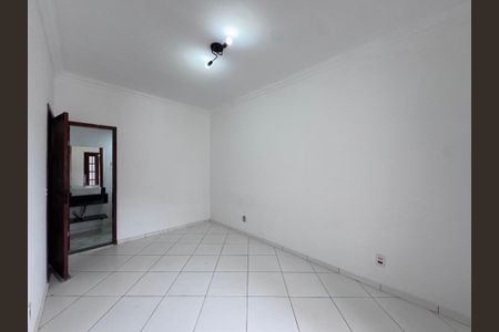 Casa para alugar com 200m², 4 quartos e 3 vagasSuíte 2