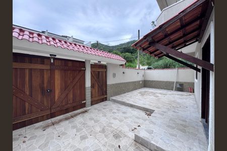 Casa para alugar com 200m², 4 quartos e 3 vagasÁrea externa