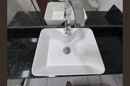 Casa para alugar com 200m², 4 quartos e 3 vagasSuíte 4 - Banheiro