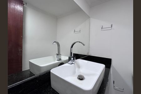 Casa para alugar com 200m², 4 quartos e 3 vagasSuíte 4 - Banheiro