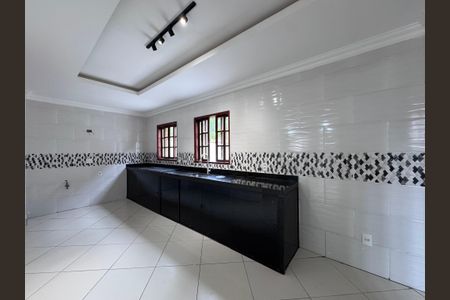 Casa para alugar com 200m², 4 quartos e 3 vagasCozinha