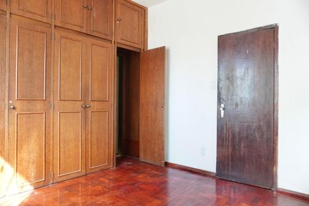 Casa à venda com 250m², 6 quartos e 5 vagasSuíte 1 (Casa)