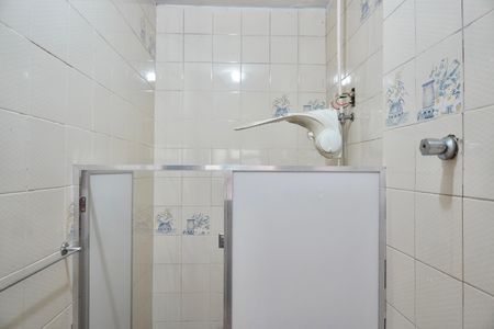 Casa à venda com 250m², 6 quartos e 5 vagasSuíte 1 - Banheiro (Casa)