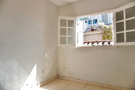 Casa à venda com 250m², 6 quartos e 5 vagasQuarto 1 (Apartamento)