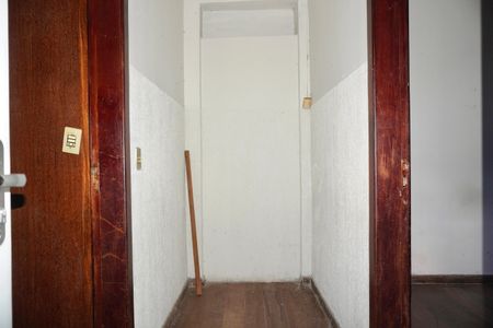 Casa à venda com 250m², 6 quartos e 5 vagasBarracão
