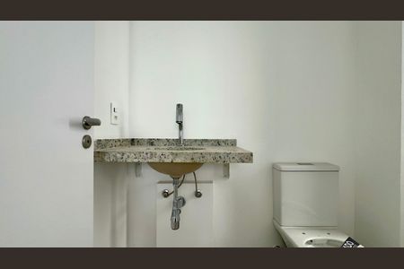 Apartamento à venda com 67m², 2 quartos e 1 vagaBanheiro da Suíte