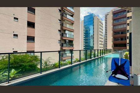 Apartamento à venda com 67m², 2 quartos e 1 vagaPiscina