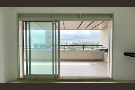 Apartamento à venda com 67m², 2 quartos e 1 vagaVaranda