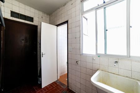 Apartamento à venda com 70m², 3 quartos e 1 vagaÁrea de Serviço