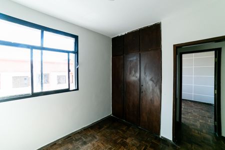 Apartamento à venda com 70m², 3 quartos e 1 vagaQuarto 2