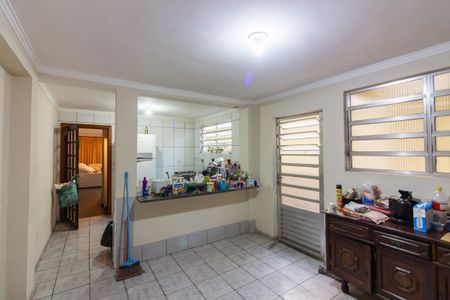 Casa à venda com 206m², 4 quartos e 2 vagasCozinha 