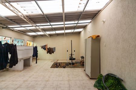 Casa à venda com 206m², 4 quartos e 2 vagasÁrea de Serviço 