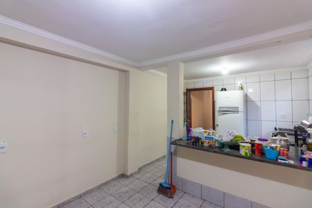 Casa à venda com 206m², 4 quartos e 2 vagasCozinha 