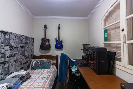 Casa à venda com 206m², 4 quartos e 2 vagasQuarto 3