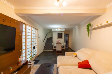 Sala  de casa à venda com 4 quartos, 206m² em Conj Res Morro Farol, Osasco