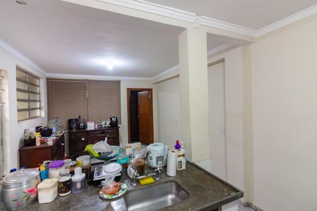 Casa à venda com 206m², 4 quartos e 2 vagasCozinha 