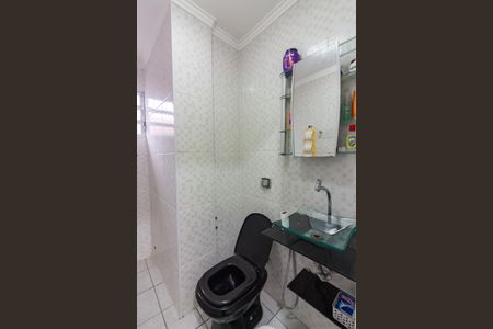 Casa à venda com 206m², 4 quartos e 2 vagasBanheiro 2