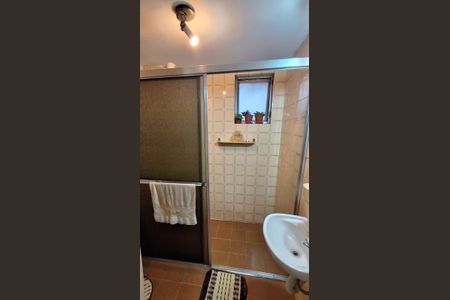 Banheiro de apartamento à venda com 2 quartos, 70m² em Barro Branco (Zona Norte), São Paulo