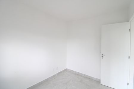 Quarto 1 de apartamento para alugar com 2 quartos, 43m² em Vila Isa, São Paulo