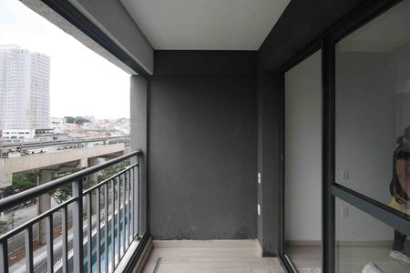Apartamento para alugar com 28m², 1 quarto e sem vaga Apartamento para alugar com 28m², 1 quarto e sem vagaVaranda do Studio